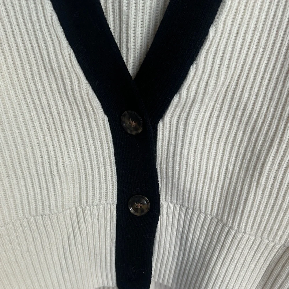 BNWT BLDWN Cream Cardigan with Black Trim - Picture 3 of 6
